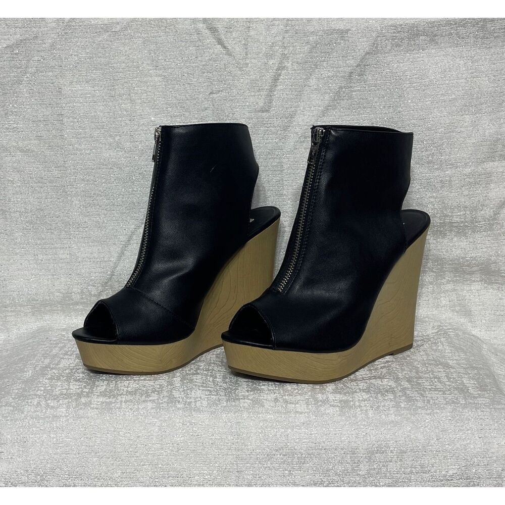 Simply Vera Vera Wang Platform Wedge Booties - Size 9M
